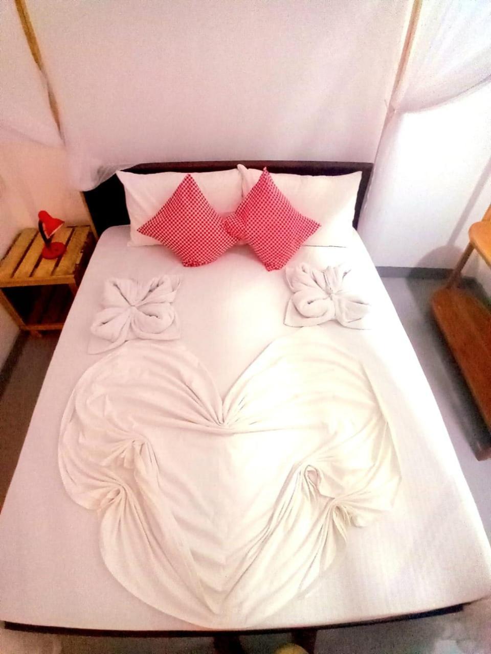 אופוואלי Swiss Kiss Beach Resort מראה חיצוני תמונה