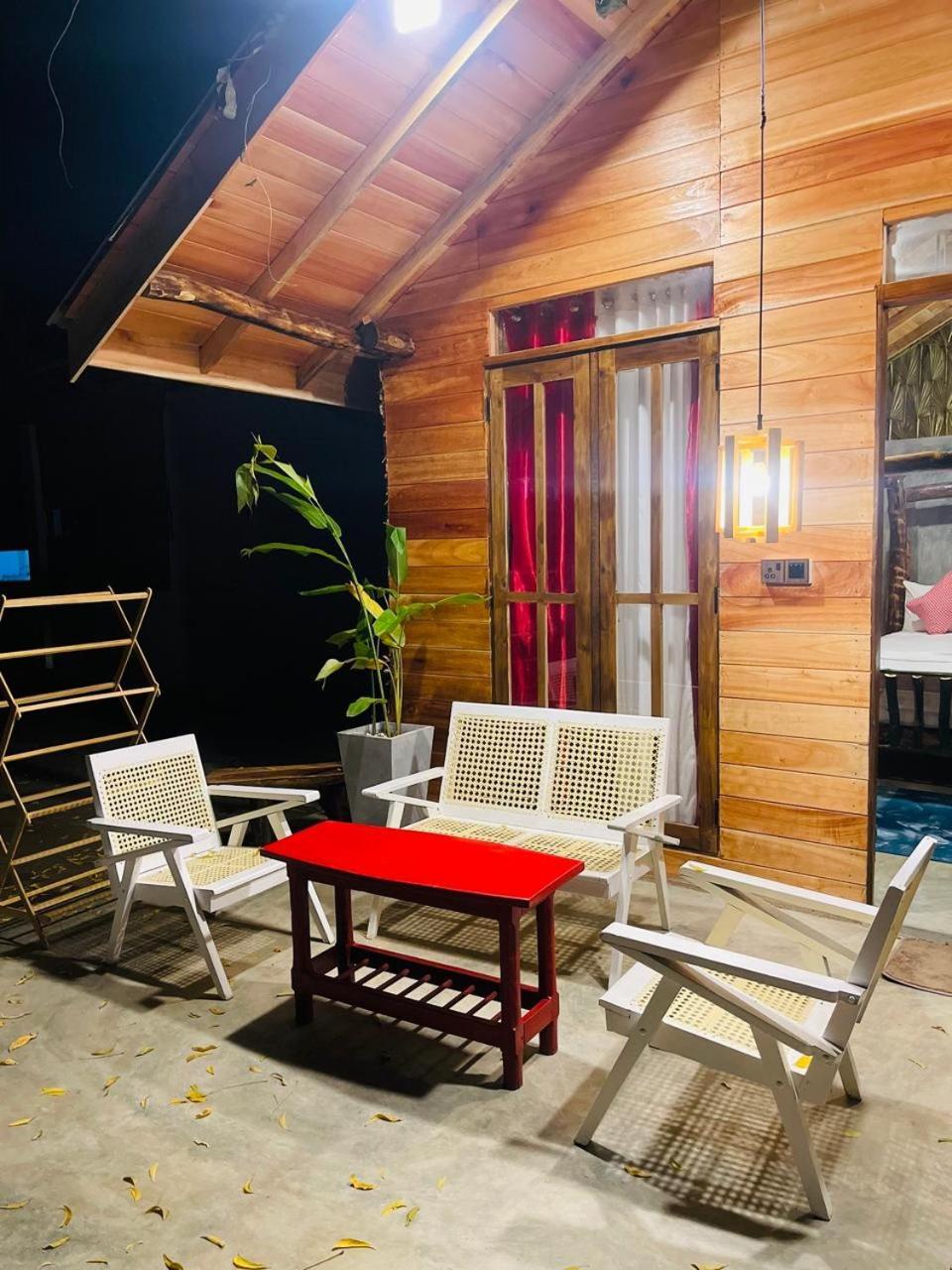 אופוואלי Swiss Kiss Beach Resort מראה חיצוני תמונה
